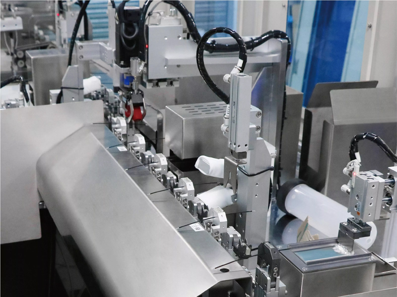 Fully automatic coaxial double head tin dipping machine