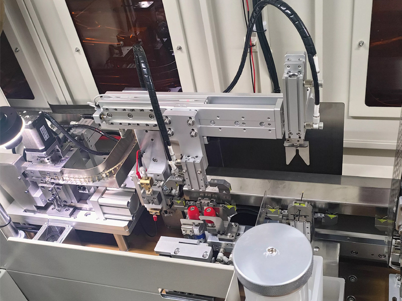 Fully automatic coaxial wire end tinning machine