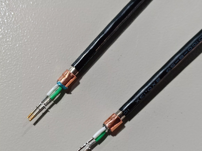 Ethernet dual core wire stripping machine